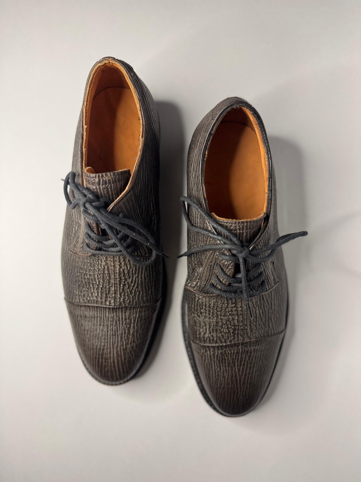 Zapato oxford tiburón café