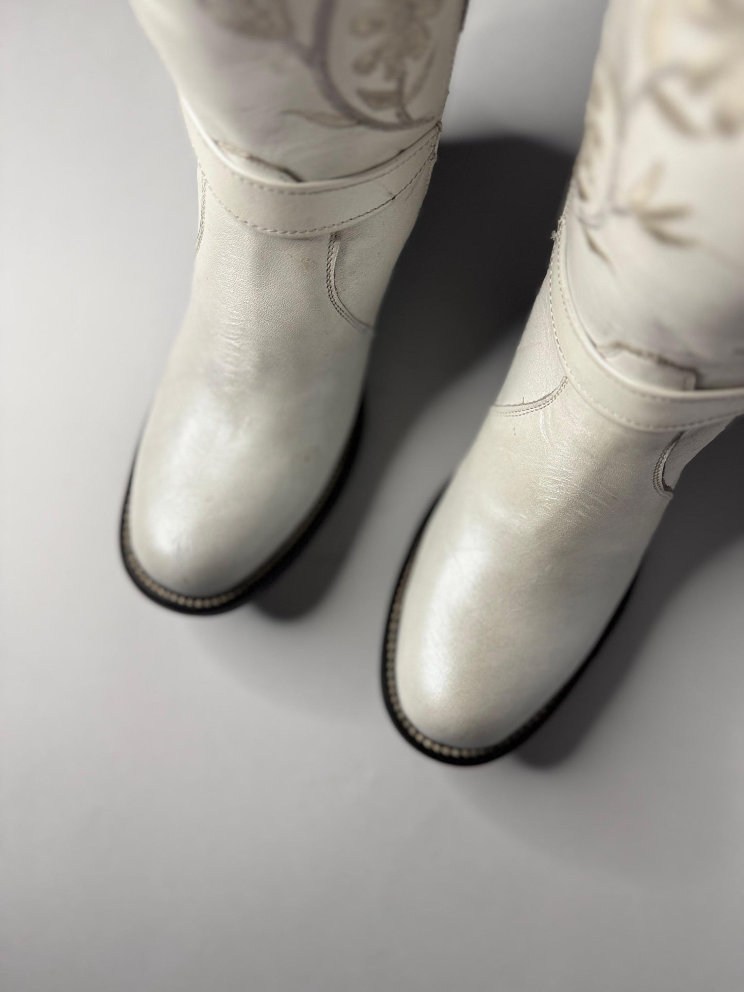 Bota Vaquera Vannesa res blanco