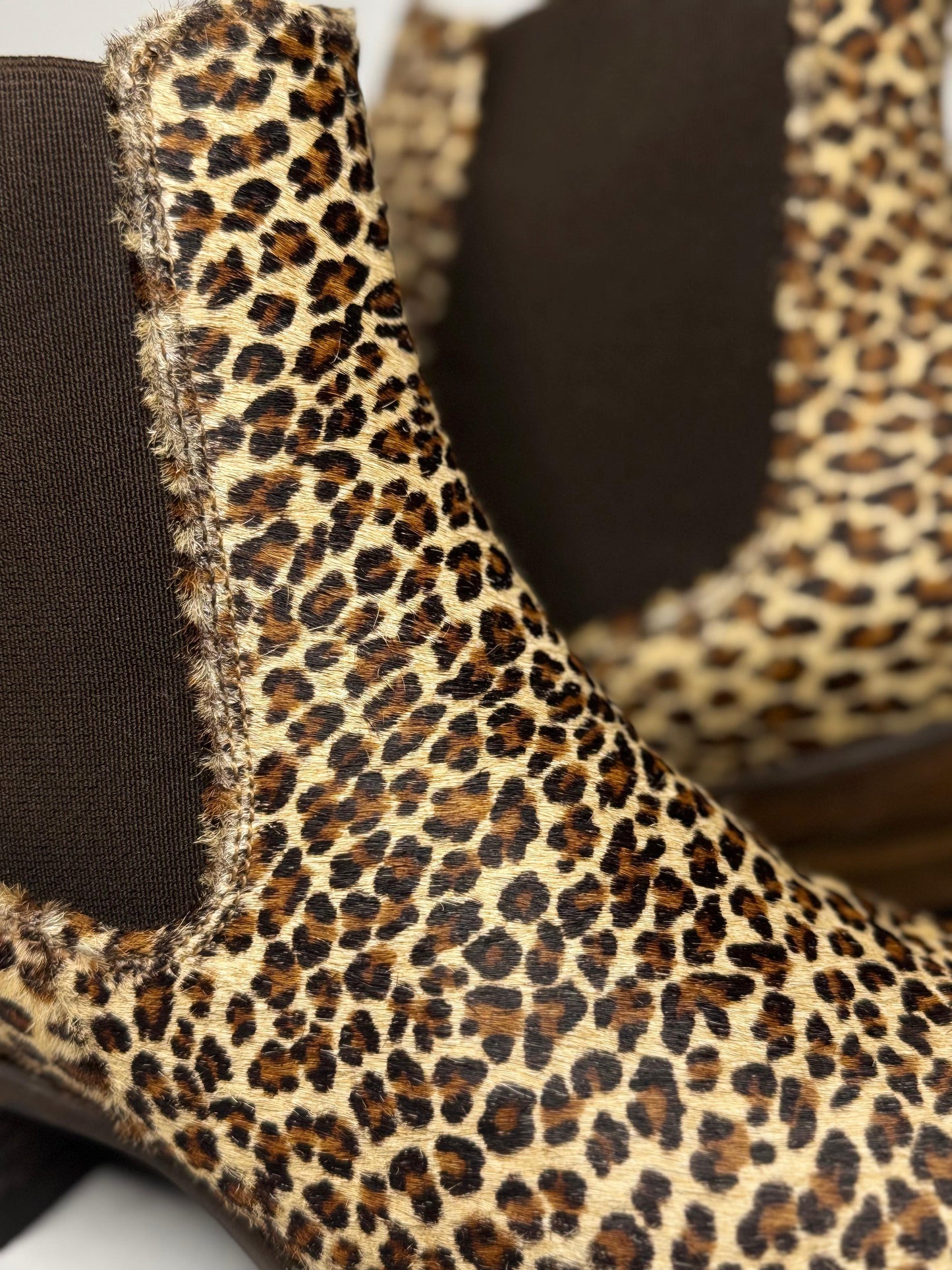 Bota Chelsea Cheeta pelo
