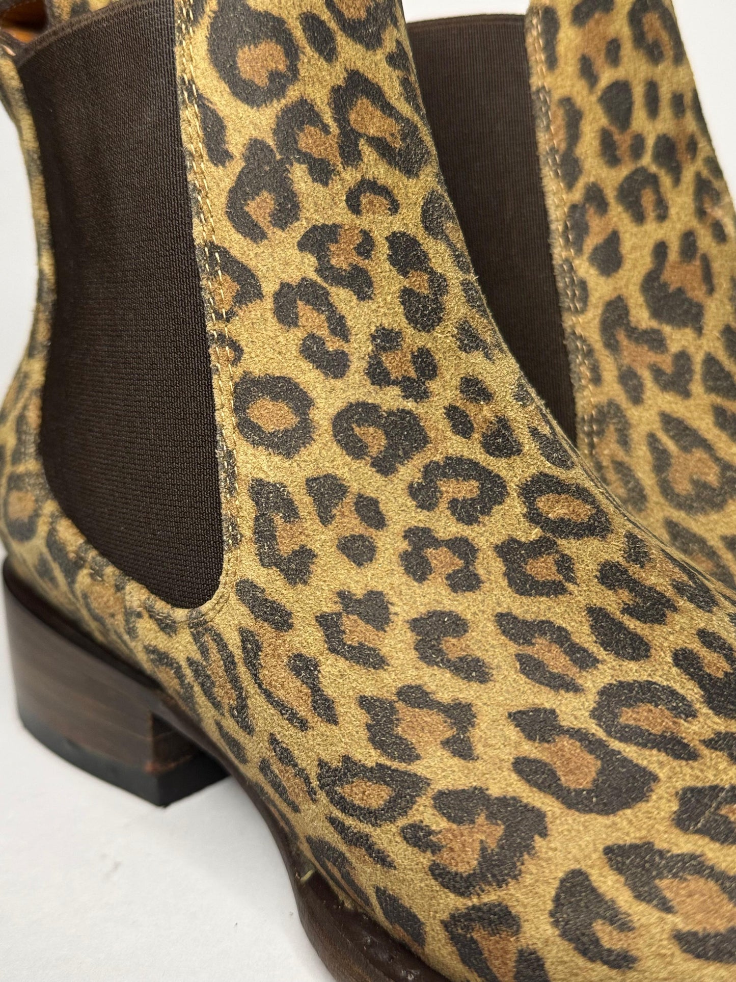 Bota Chelsea Cheeta
