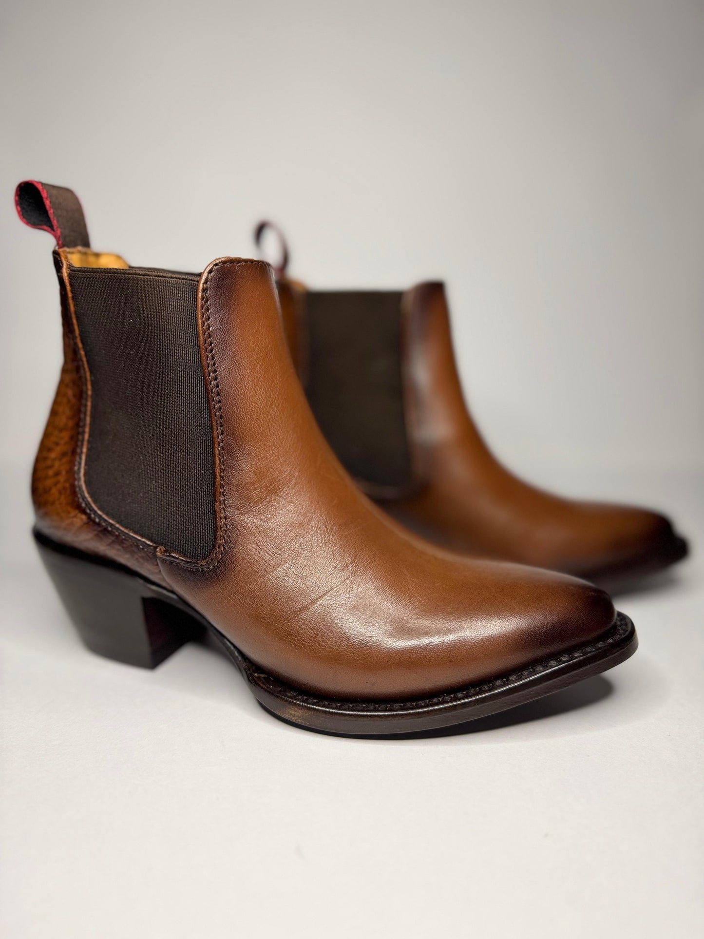 Bota Chelsea Frida Tiburón/Res cognac